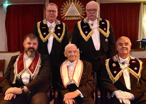 odd fellows cult.